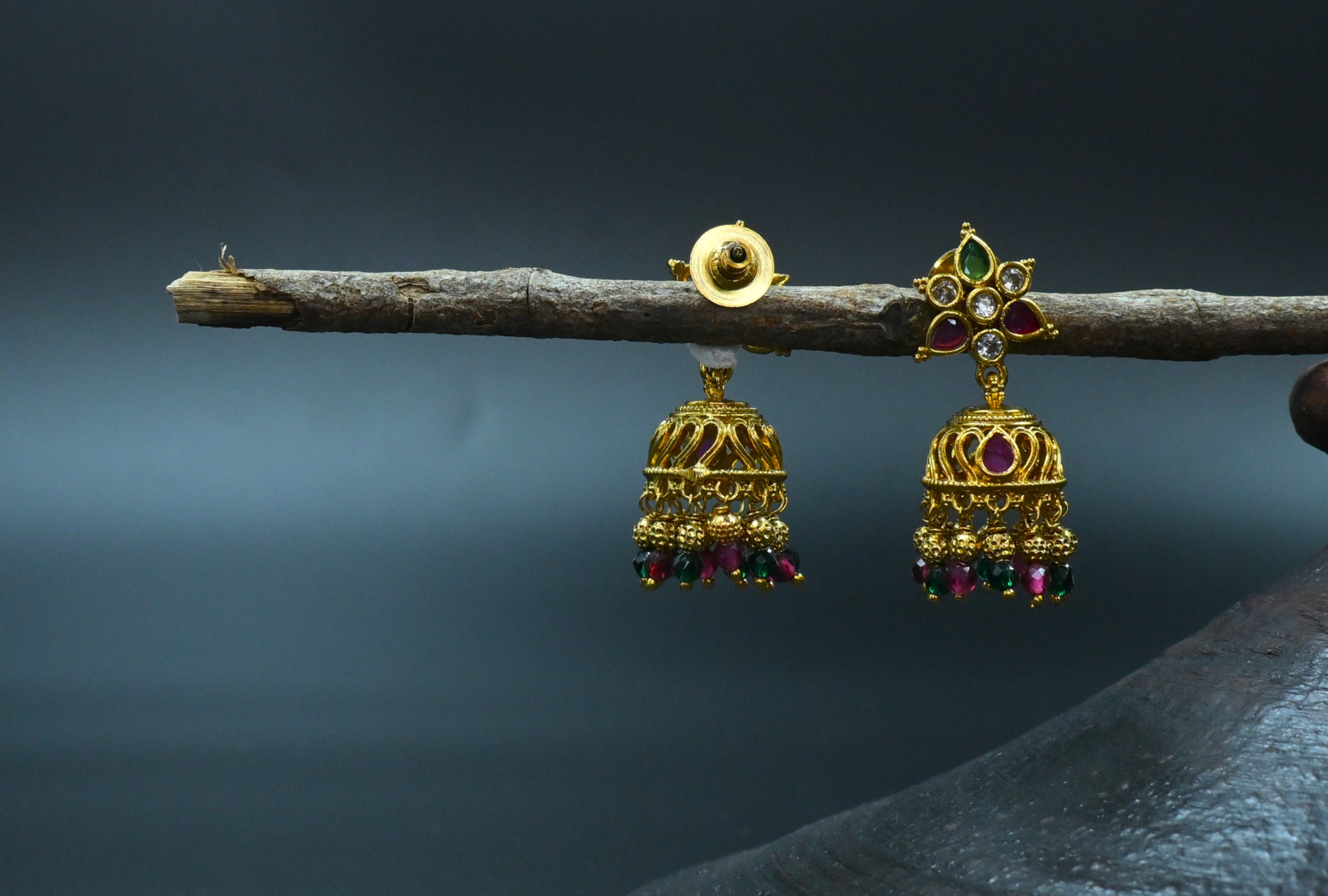 Antique Earring1005