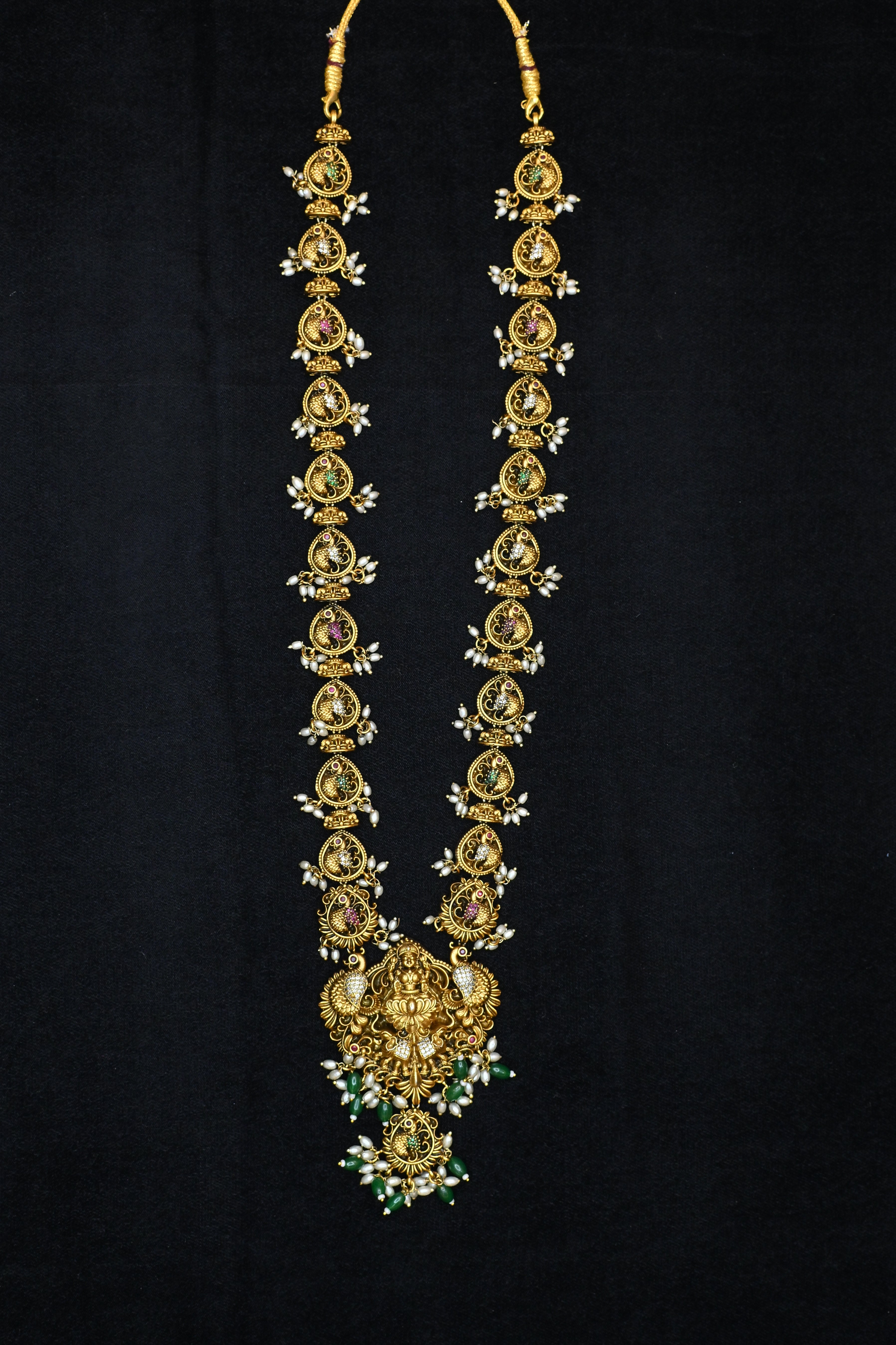 Antique Necklace1003