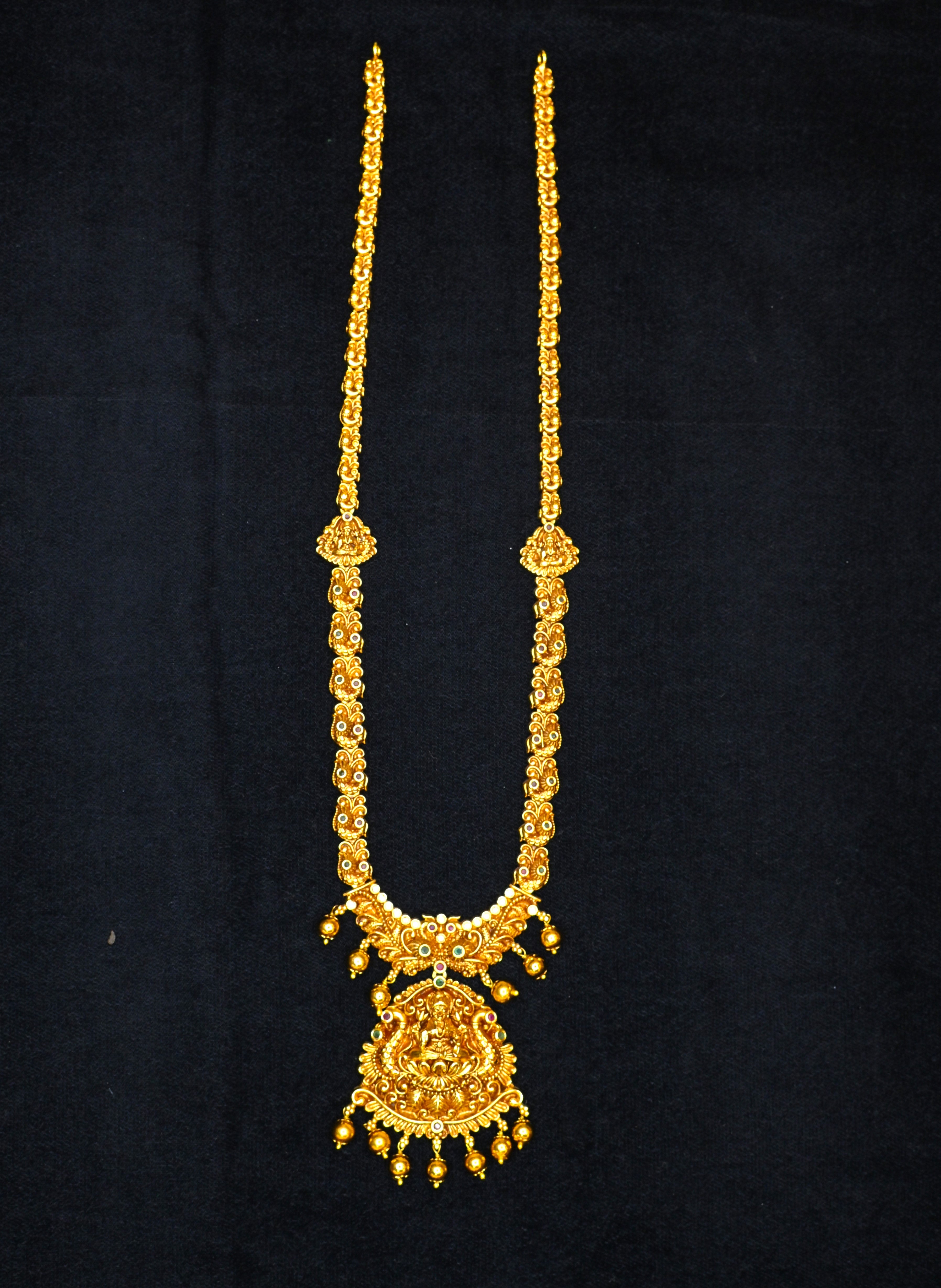 Antique Necklace1005