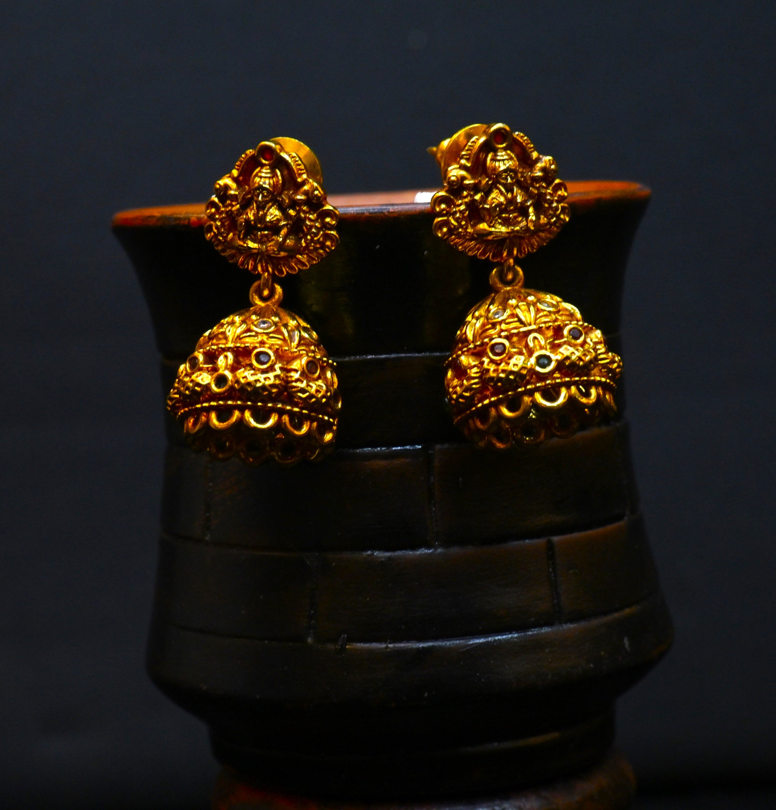 Antique Necklace1005