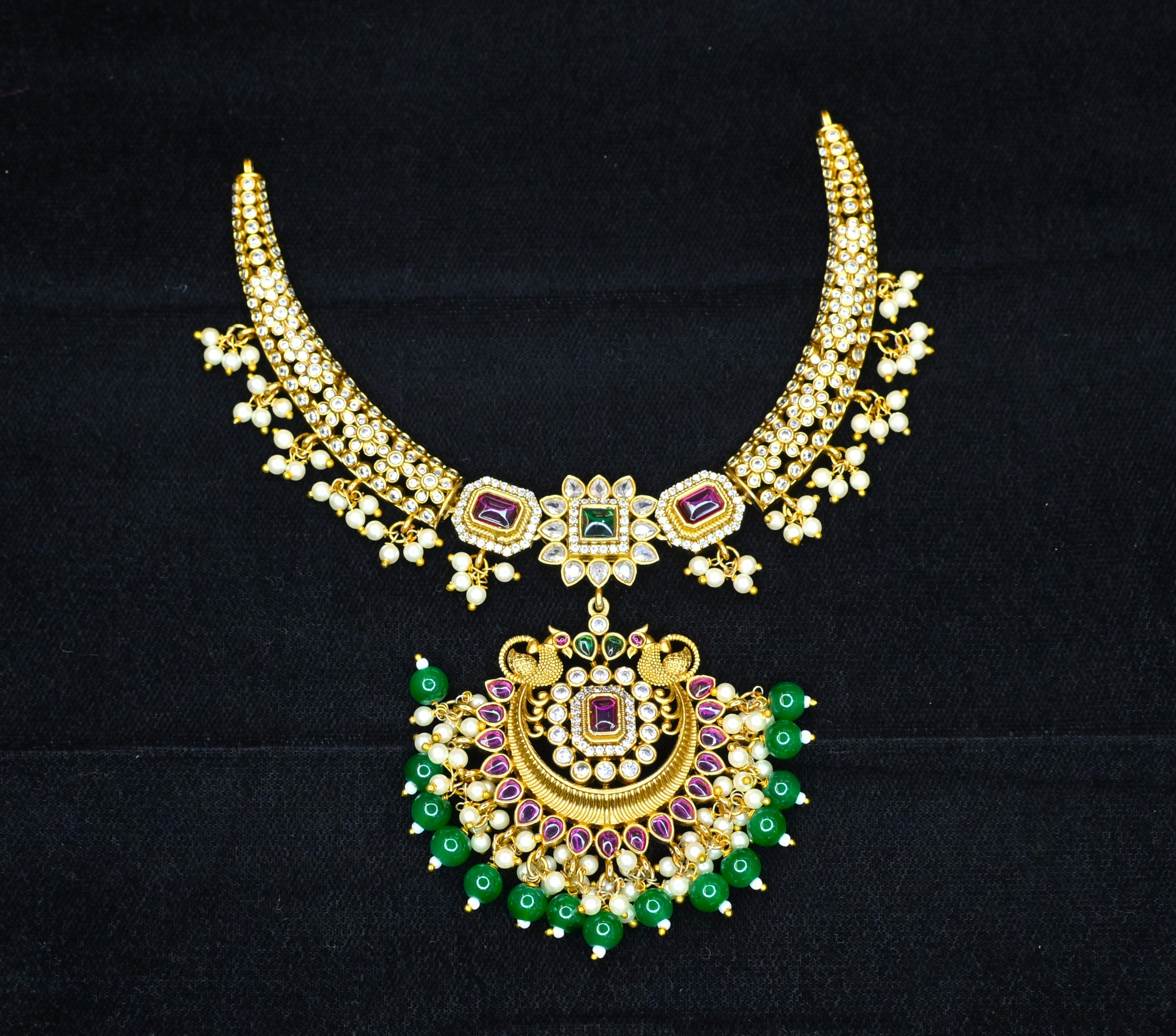 Antique Necklace1020