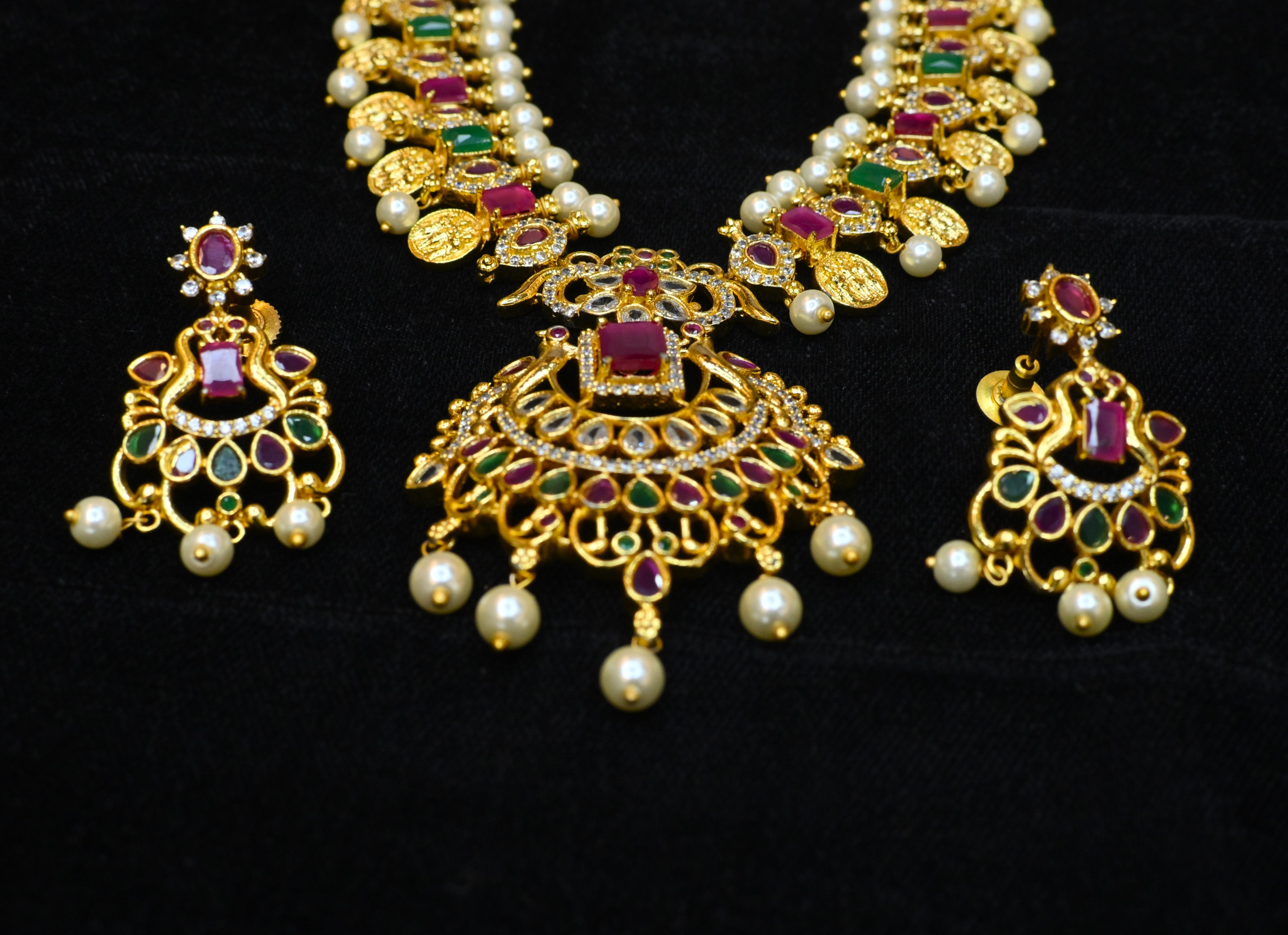 Antique Necklace1027