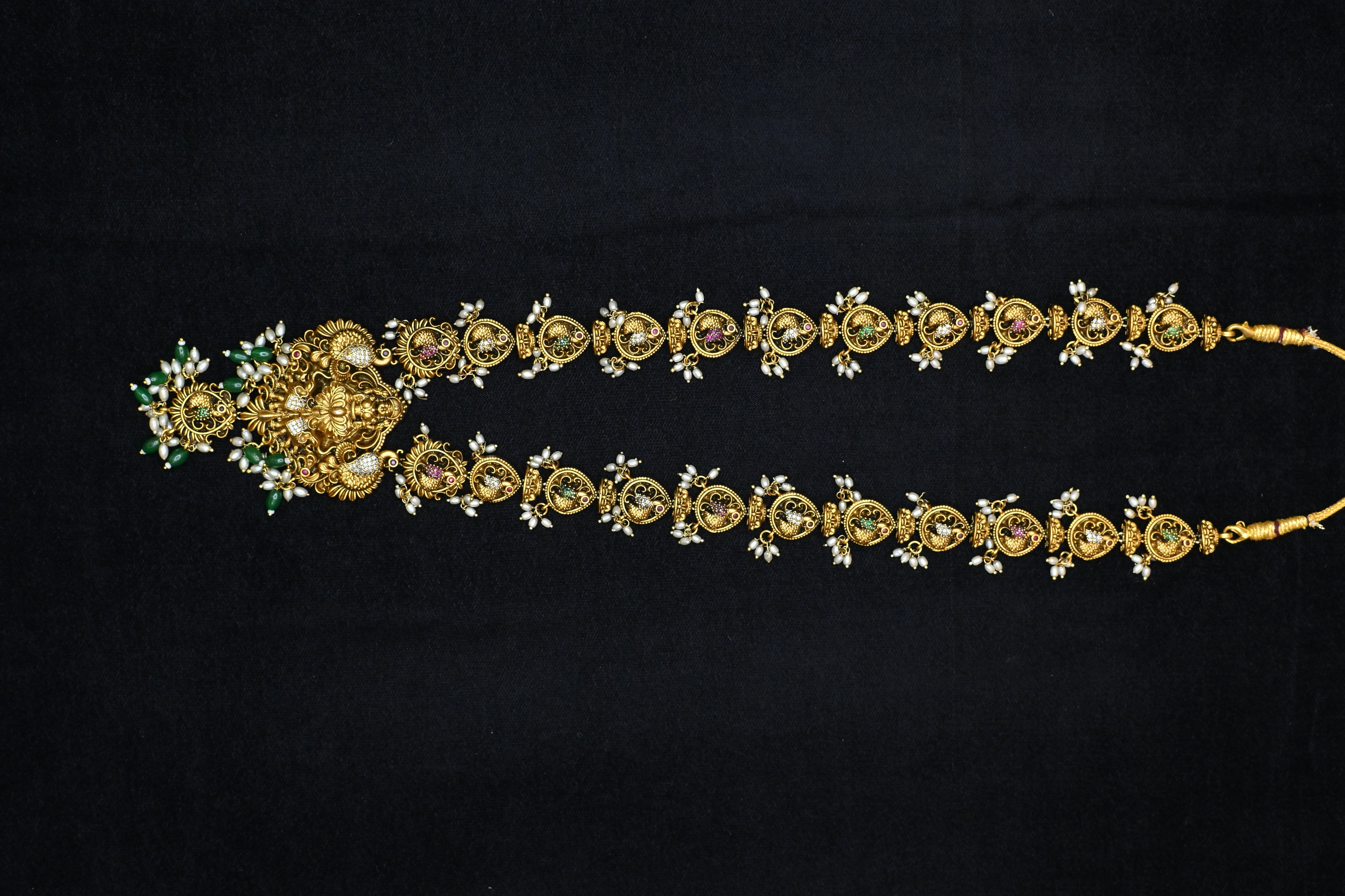 Antique Necklace1003