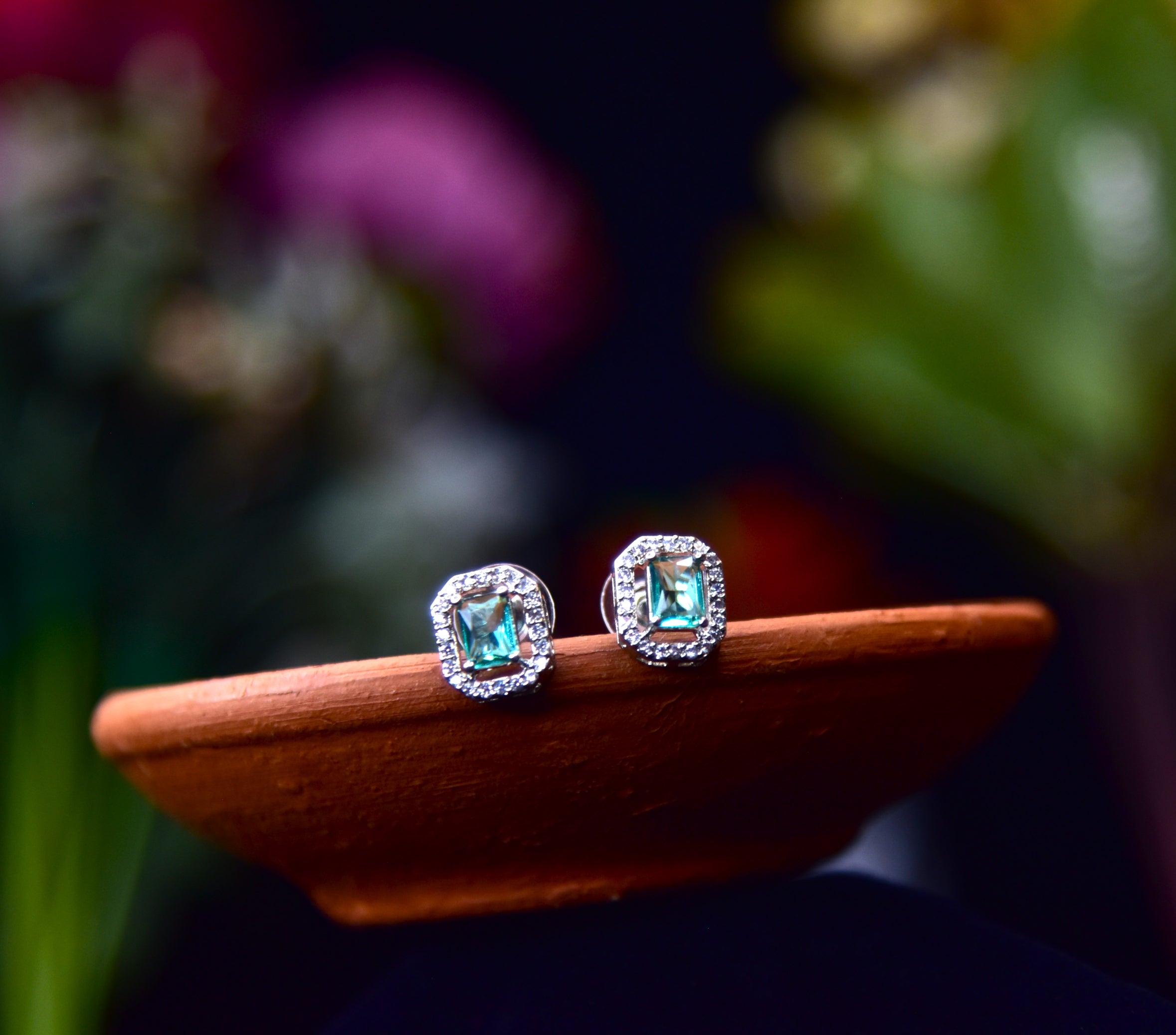 Zircon Earring1043