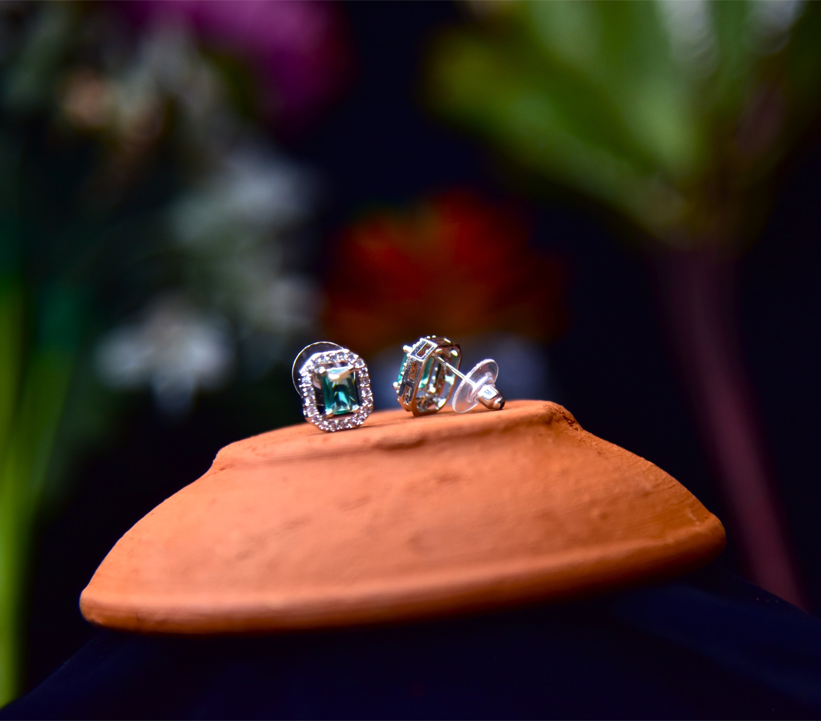 Zircon Earring1043