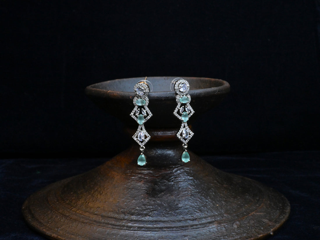 Zircon1004